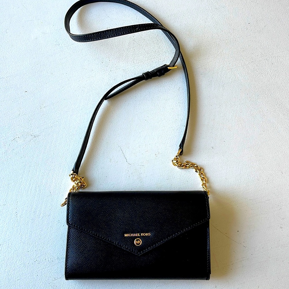 Michael Kors Crossbody/Wallet